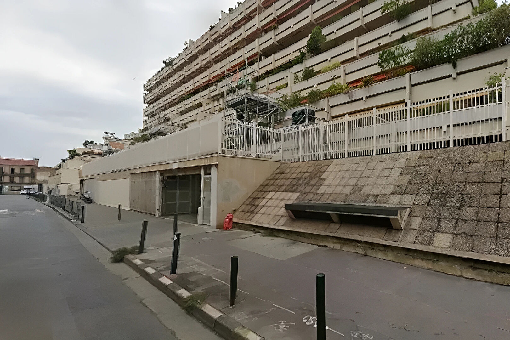 Parking / box TOULOUSE (31000) 1 pi&egrave;ce 13.36 m&sup2;