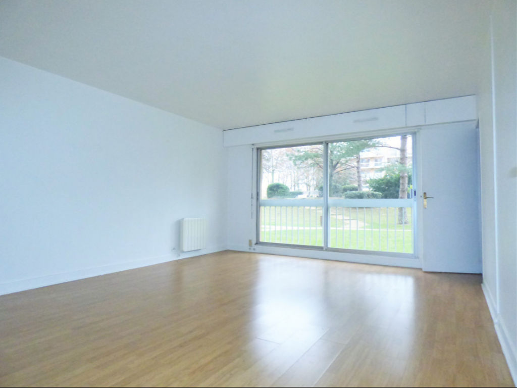 Appartement MAISONS ALFORT (94700) 1 pièce 40.00 m²