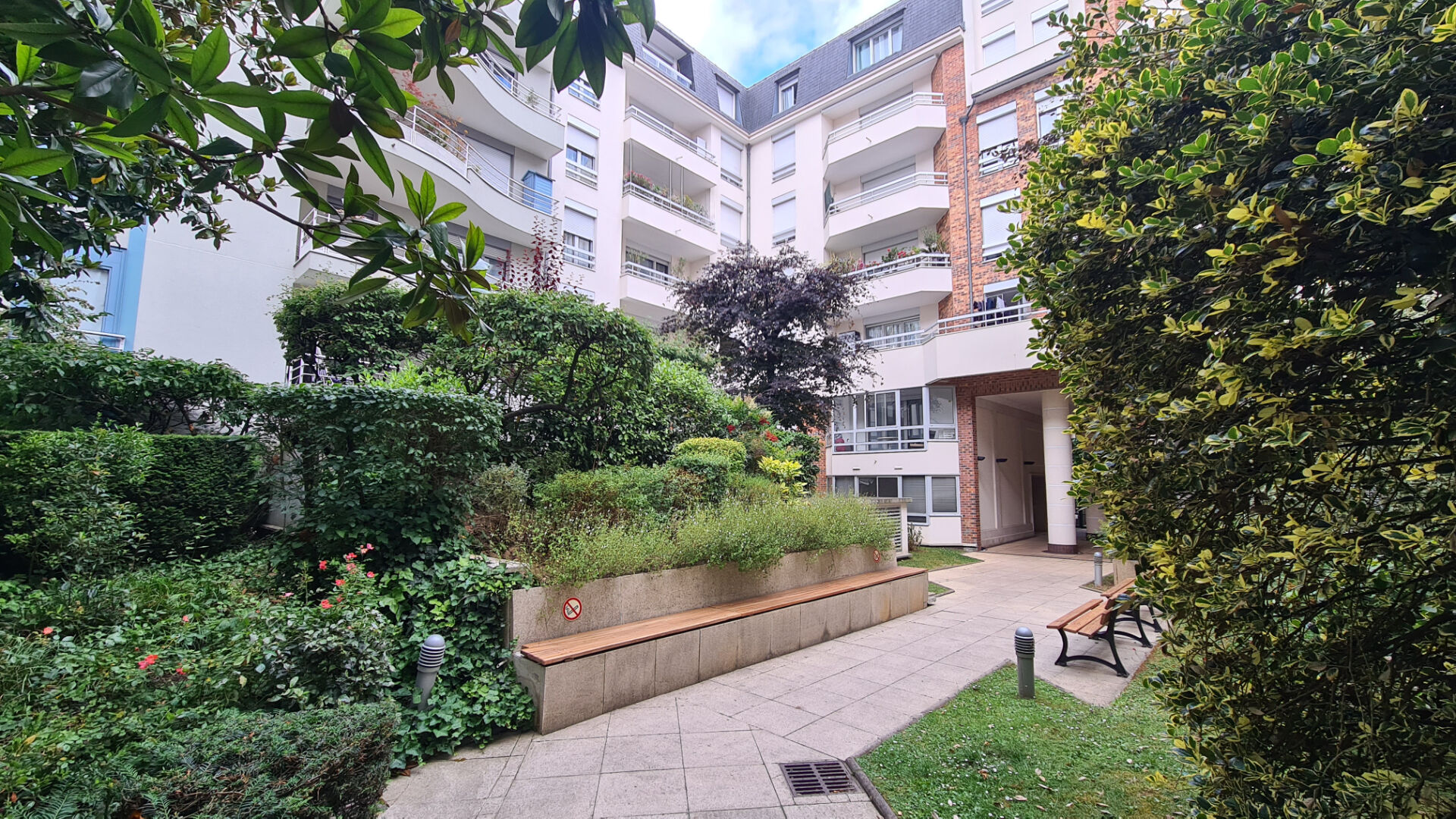 Appartement CHARENTON LE PONT (94220) 1 pièce 21.29 m²