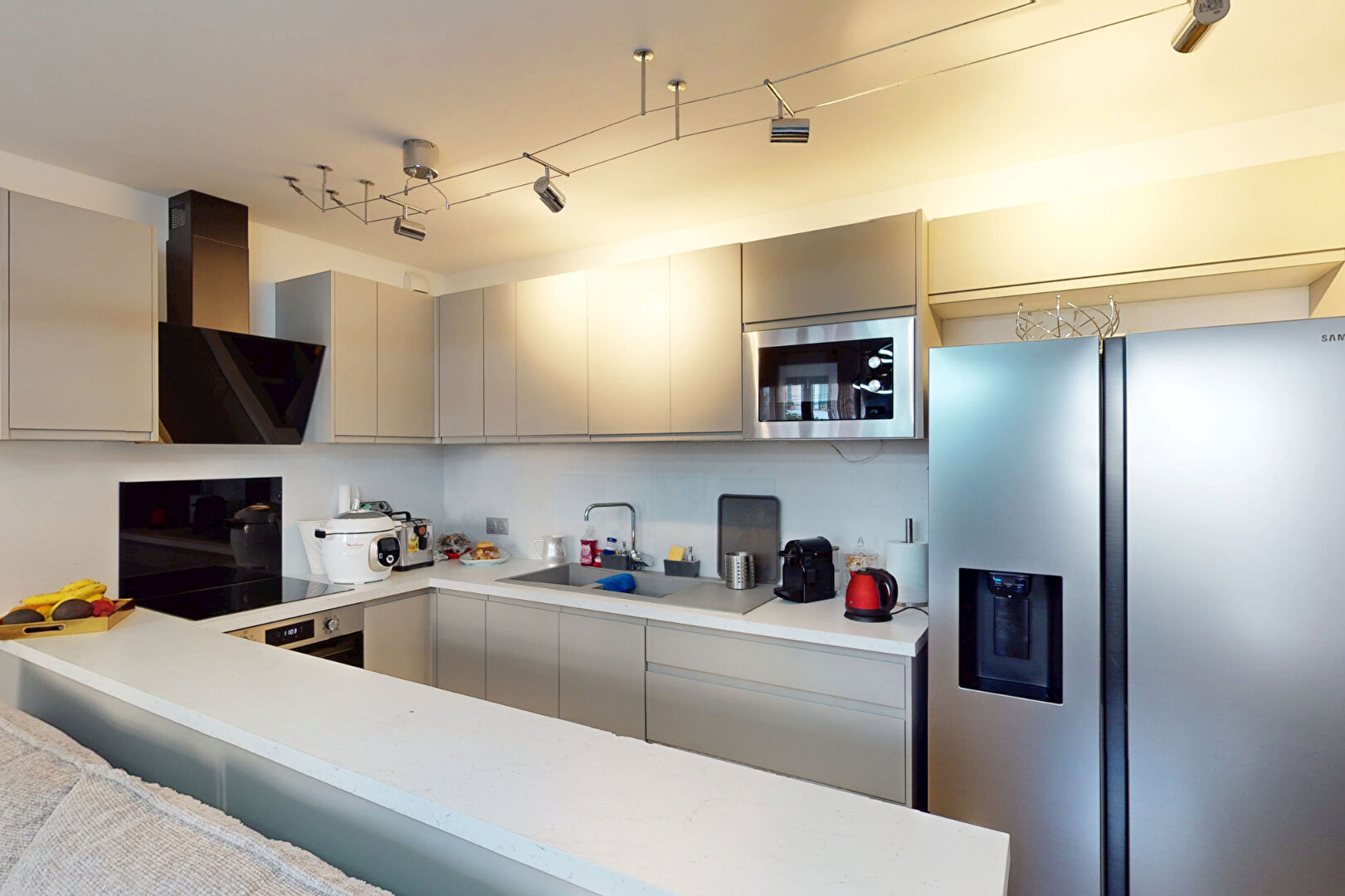 Appartement CHARENTON LE PONT (94220) 4 pi&egrave;ces 76.00 m&sup2;