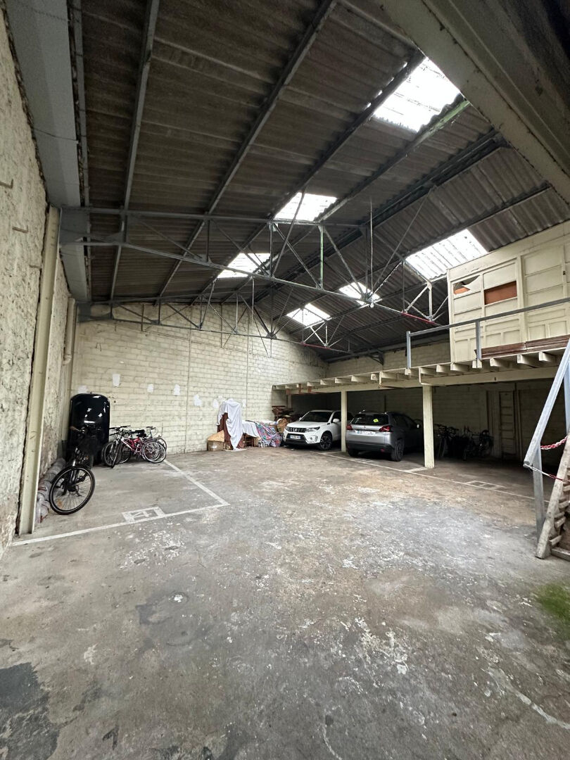 Entrepôt / Local industriel MAISONS ALFORT (94700) 4 pièces 249.00 m²