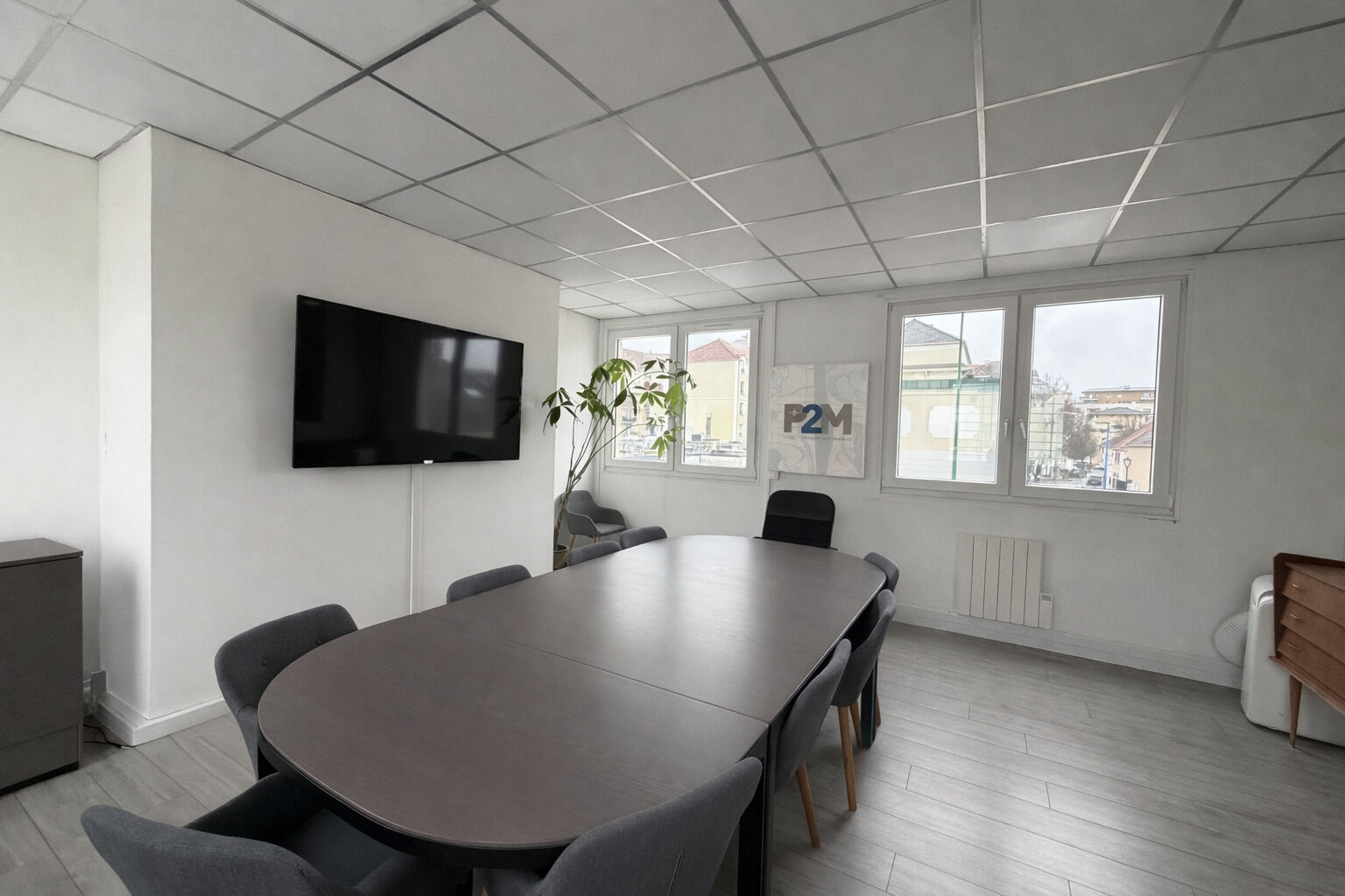Local commercial Alfortville (94140) 101.00 m&sup2;
