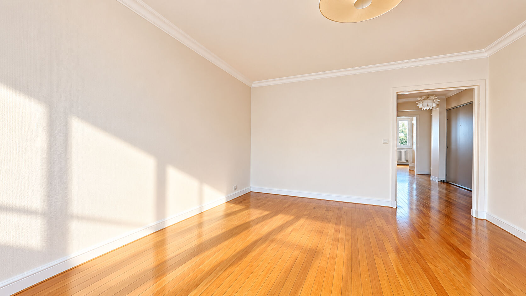 Alfortville (94) Exclusif 350 000 € Appartement 4 pièces , 3 chambres 76.00 m² Avec balcon