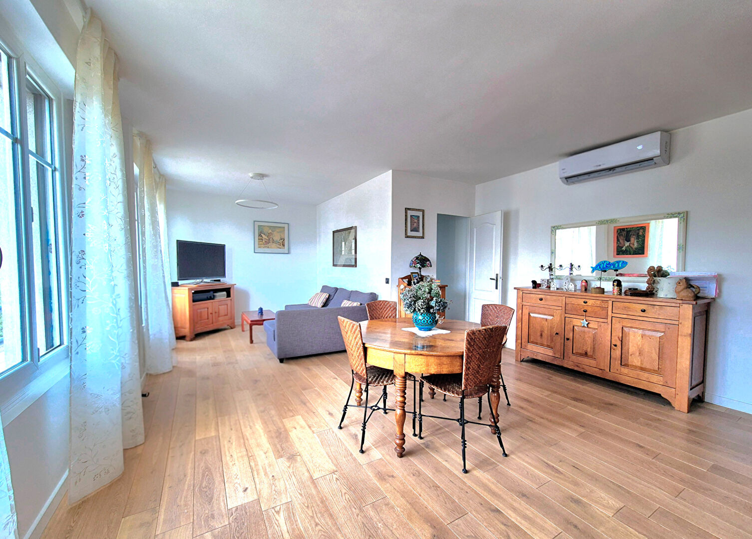 Appartement NEUILLY PLAISANCE (93360) 4 pièces 102.00 m²