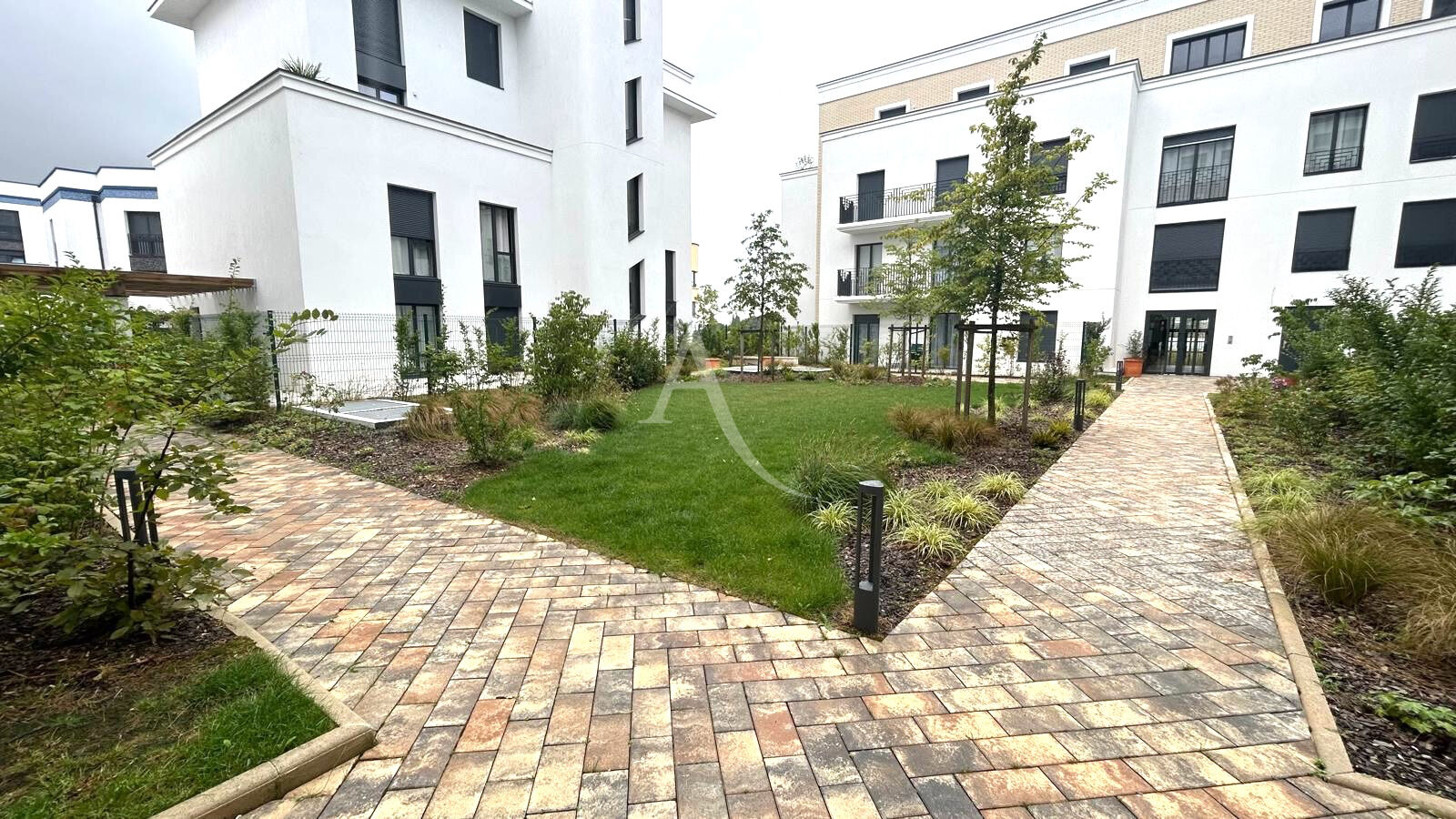Appartement CHESSY (77700) 1 pièce 32.27 m²