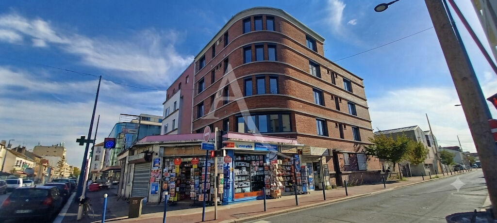Drancy (93) Exclusif 162 000 € Appartement 2 pièces , 1 chambre 32.00 m² Voir le bien