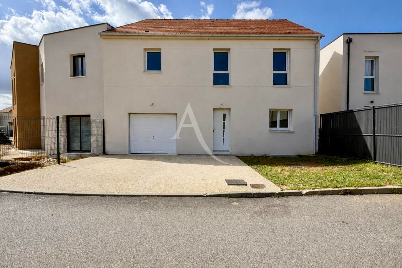 Maison CLAYE SOUILLY (77410) 5 pi&egrave;ces 110.00 m&sup2;