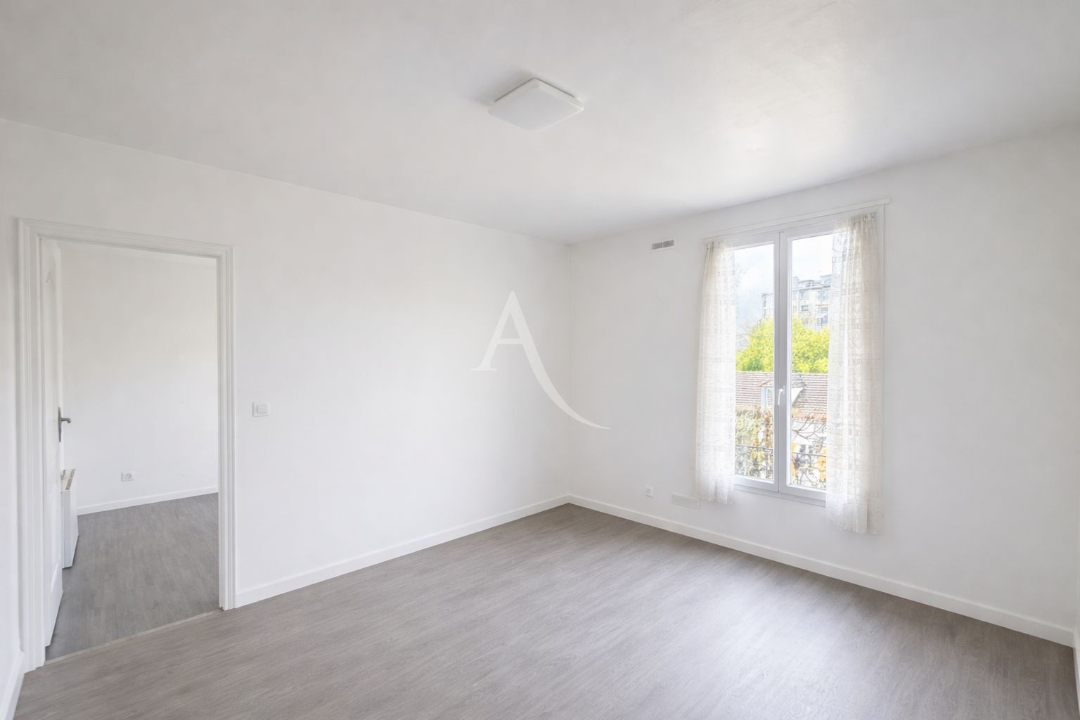 Appartement CHAMPIGNY SUR MARNE (94500) 1 pi&egrave;ce 25.39 m&sup2;