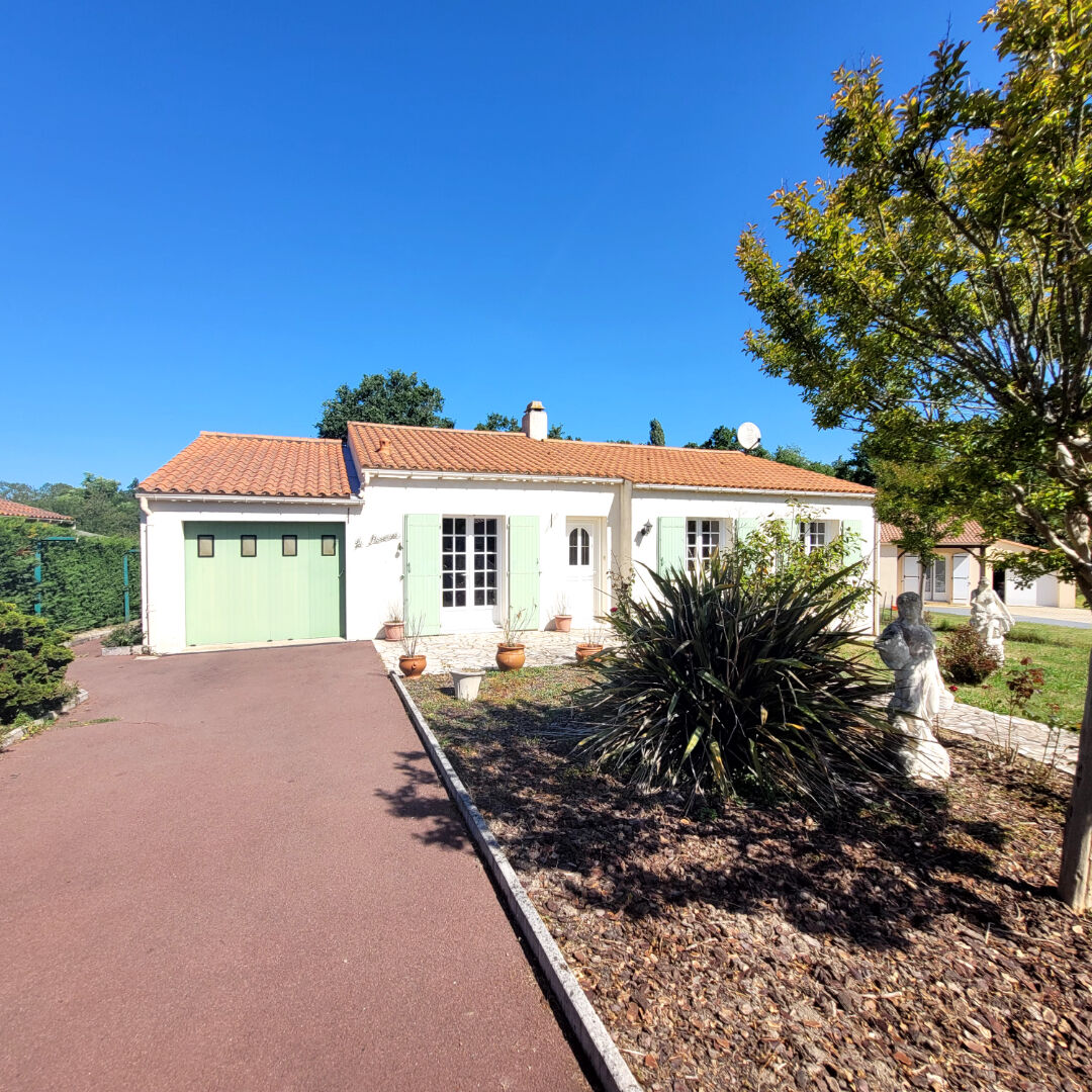 Maison SAINT AVAUGOURD DES LANDES (85540) 5 pi&egrave;ces 99.00 m&sup2;