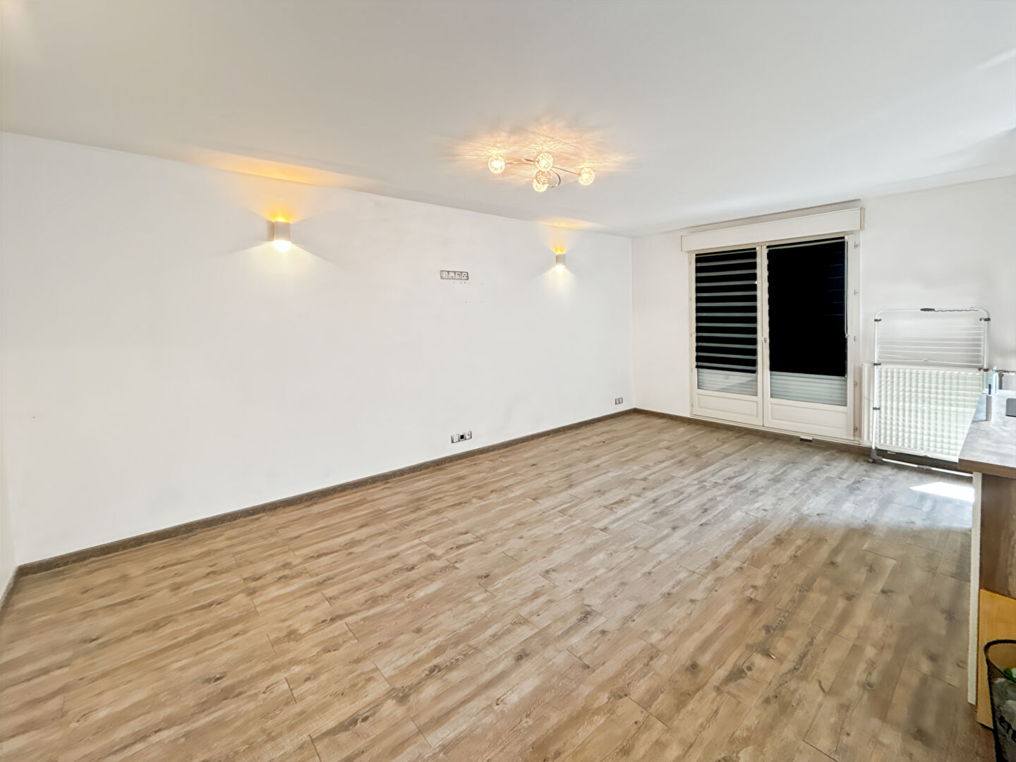 Appartement COMBS LA VILLE (77380) 2 pièces 48.42 m²