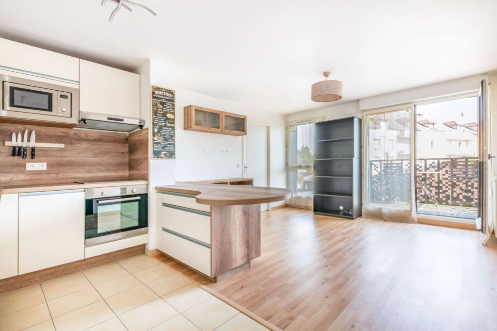 Appartement BRIE COMTE ROBERT (77170) 2 pièces 36.98 m²