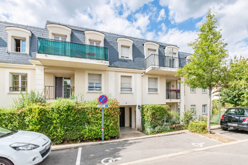 Appartement BRIE COMTE ROBERT (77170) 3 pièces 59.85 m²