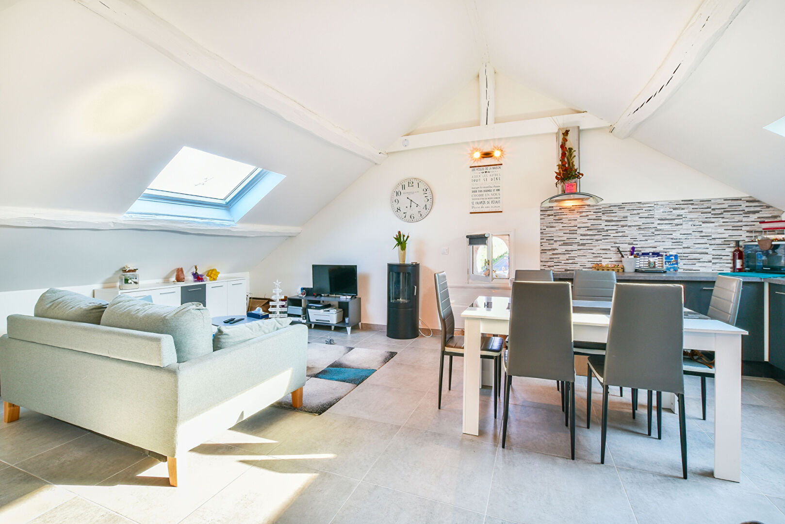 Appartement VERNEUIL L ETANG (77390) 3 pi&egrave;ces 58.48 m&sup2;