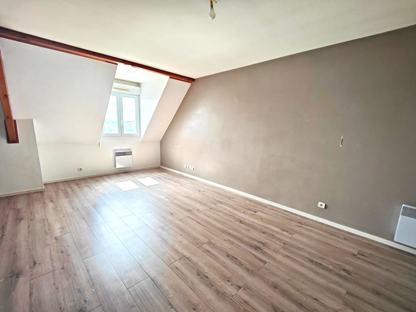 Appartement MELUN (77000) 2 pi&egrave;ces 52.70 m&sup2;