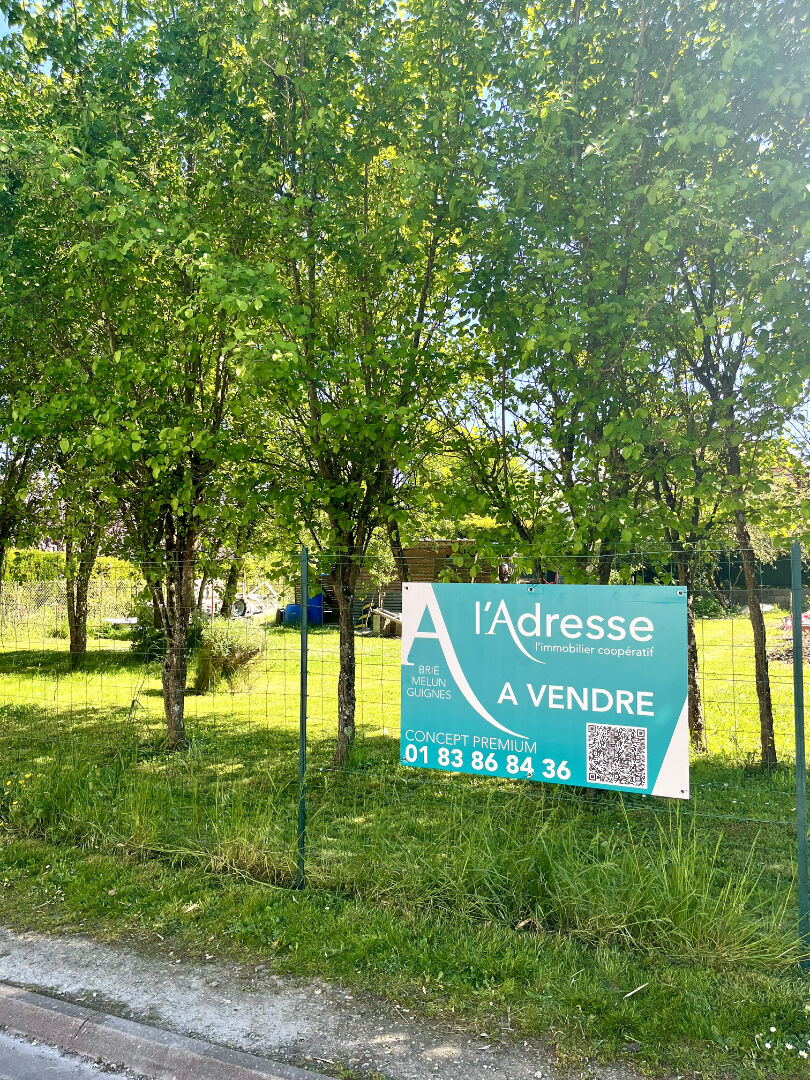 Terrain GUIGNES (77390) 392.00 m²