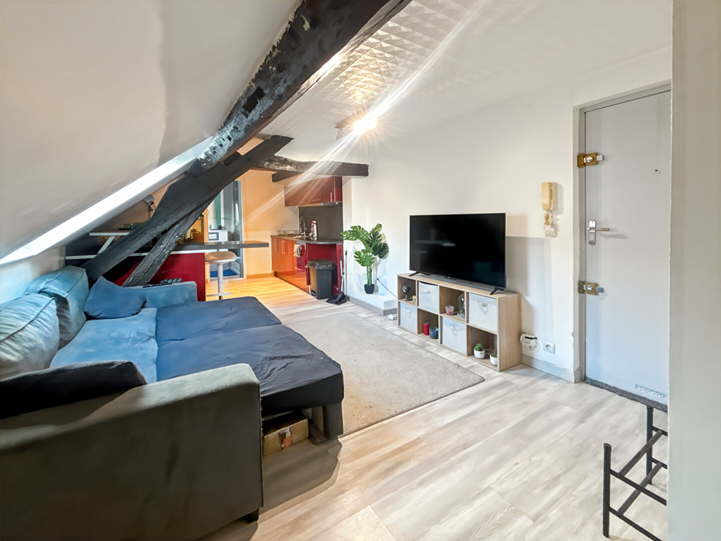 Appartement GUIGNES (77390) 2 pièces 23.57 m²