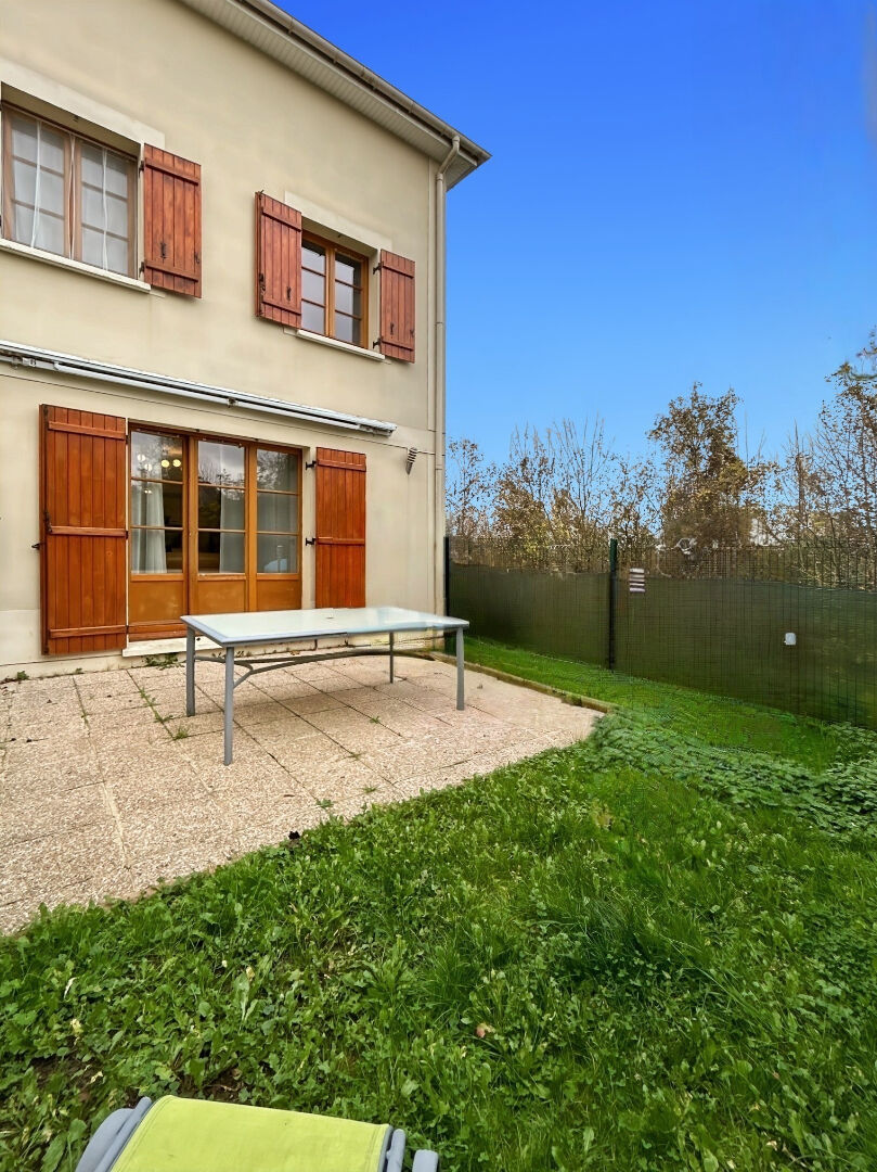 Maison COMBS LA VILLE (77380) 4 pièces 88.00 m²