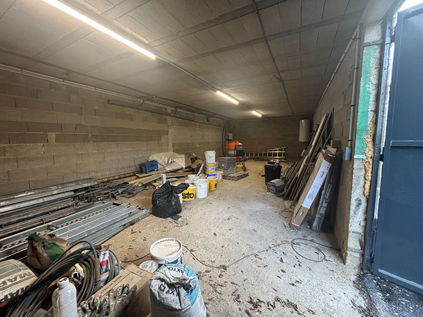 Entrep&ocirc;t / Local industriel PERIGNY SUR YERRES (94520) 60.45 m&sup2;