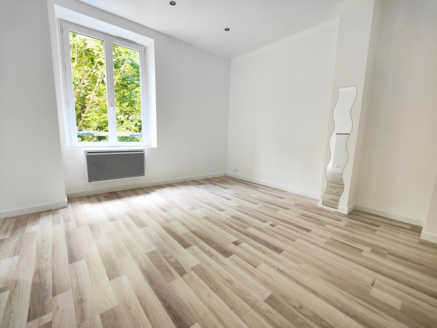 Location appartement 1 pièce, 28.10m², Melun - 570 € / mois cc