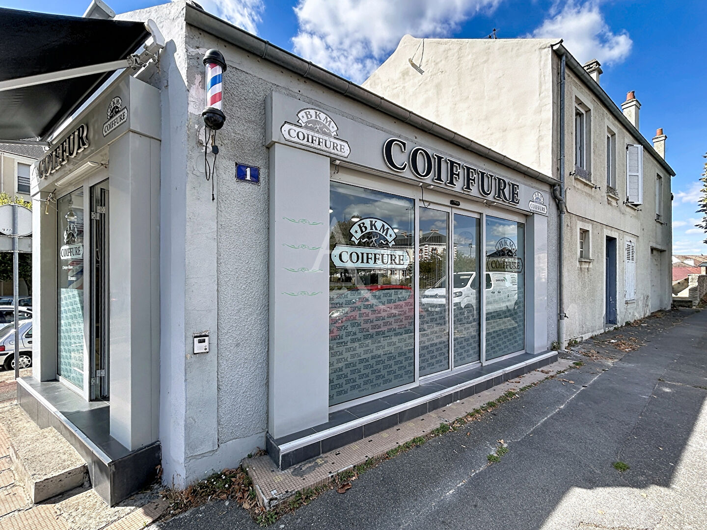 Immeuble MELUN (77000) 135.00 m&sup2;