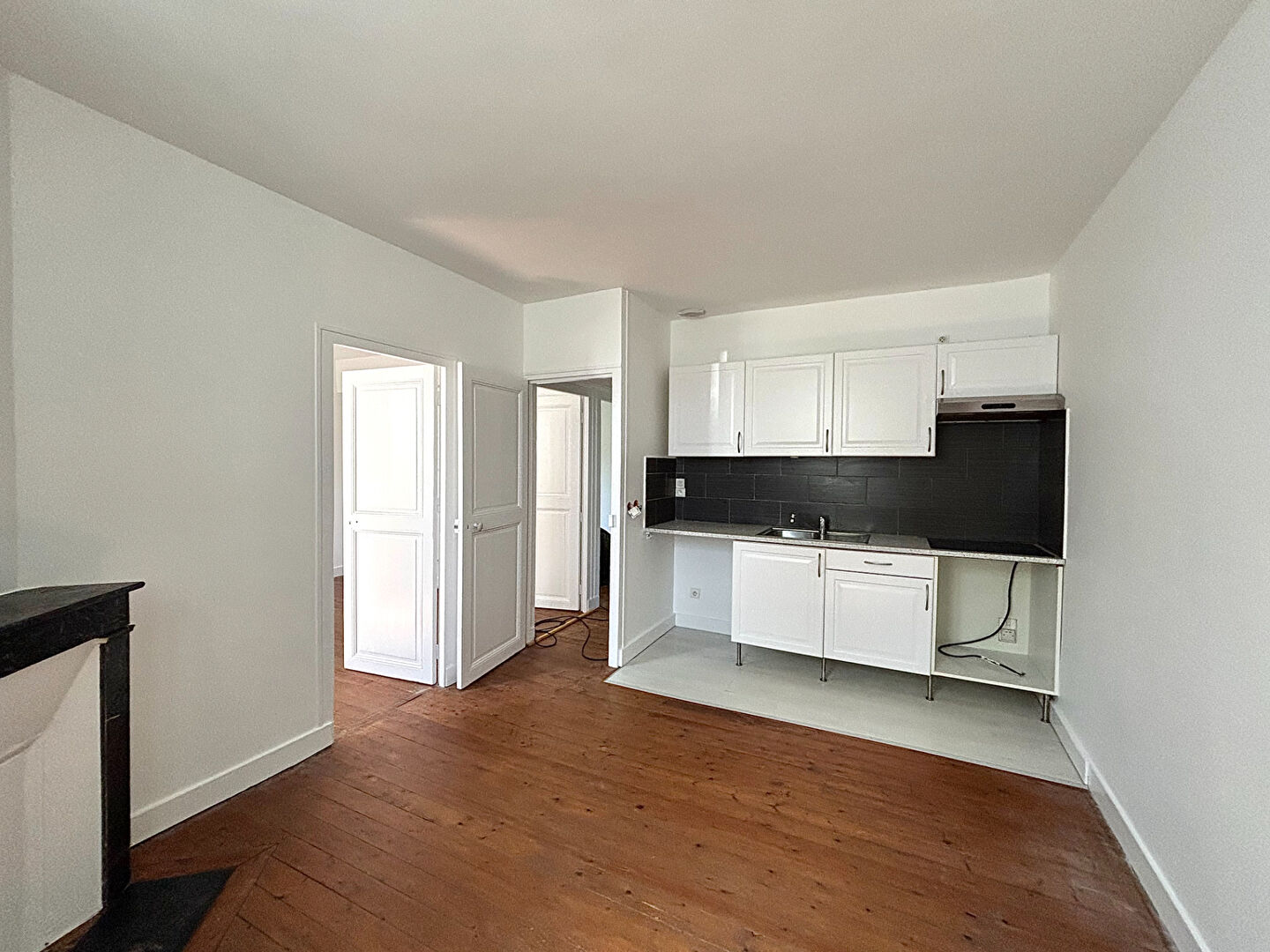 à 17 km de Avon 730 € / mois cc Appartement 2 pièces , 1 chambre 56.54 m² Voir le bien