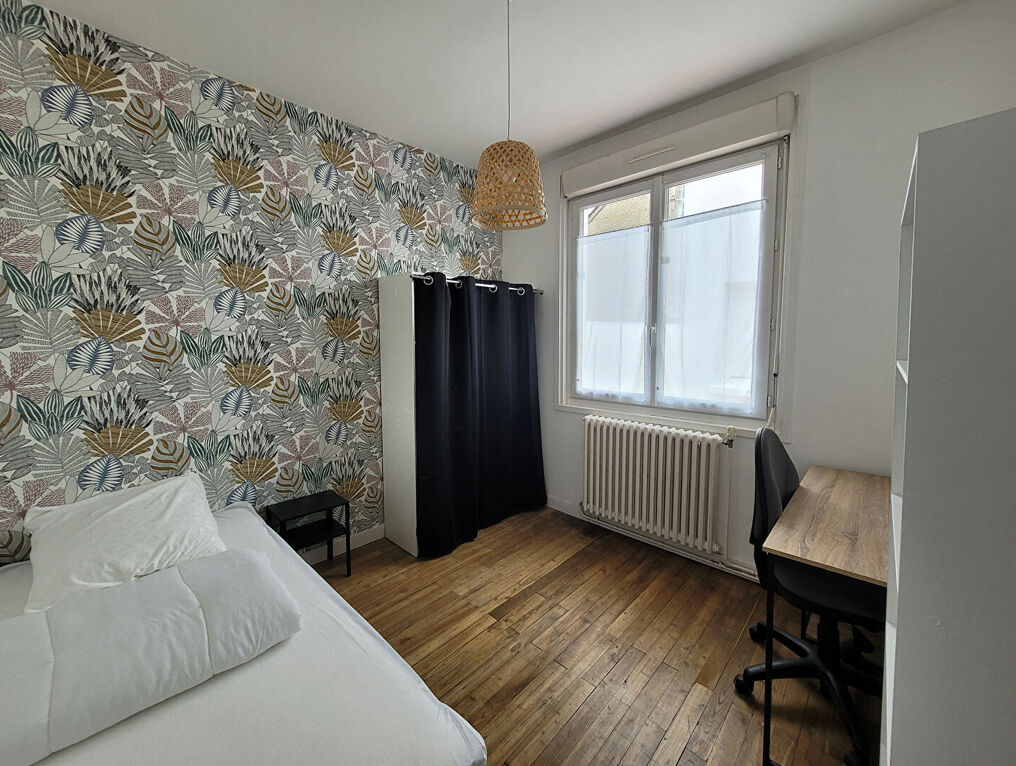 Chambre CHATEAUBRIANT (44110) 1 pièce 43.00 m²