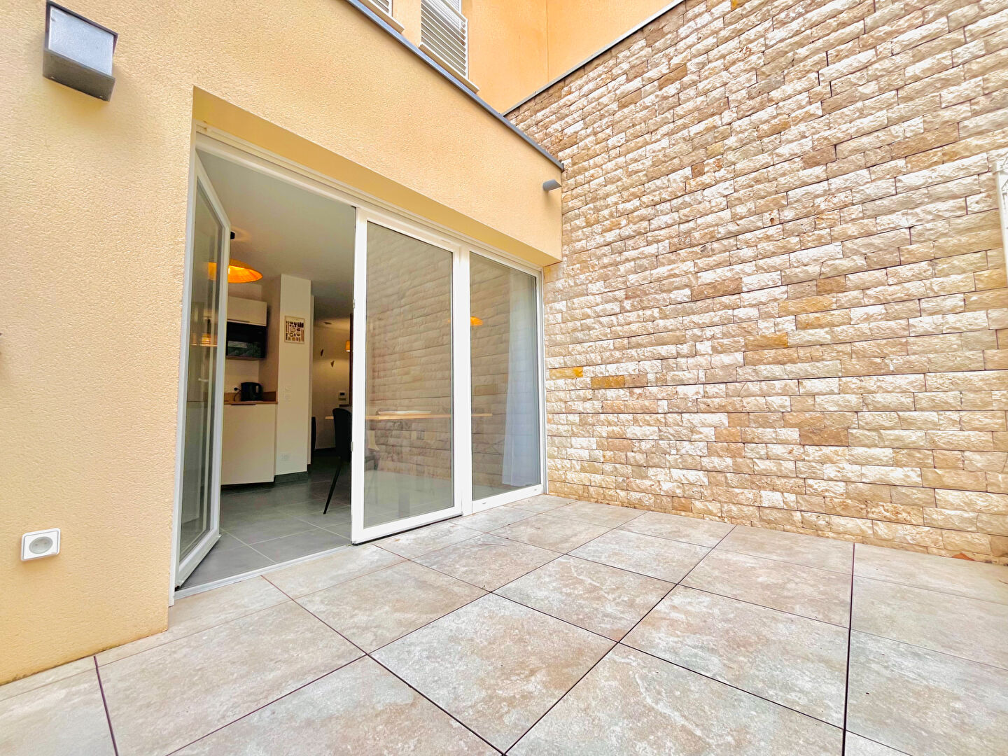 Appartement MEZE (34140) 1 pièce 32.67 m²