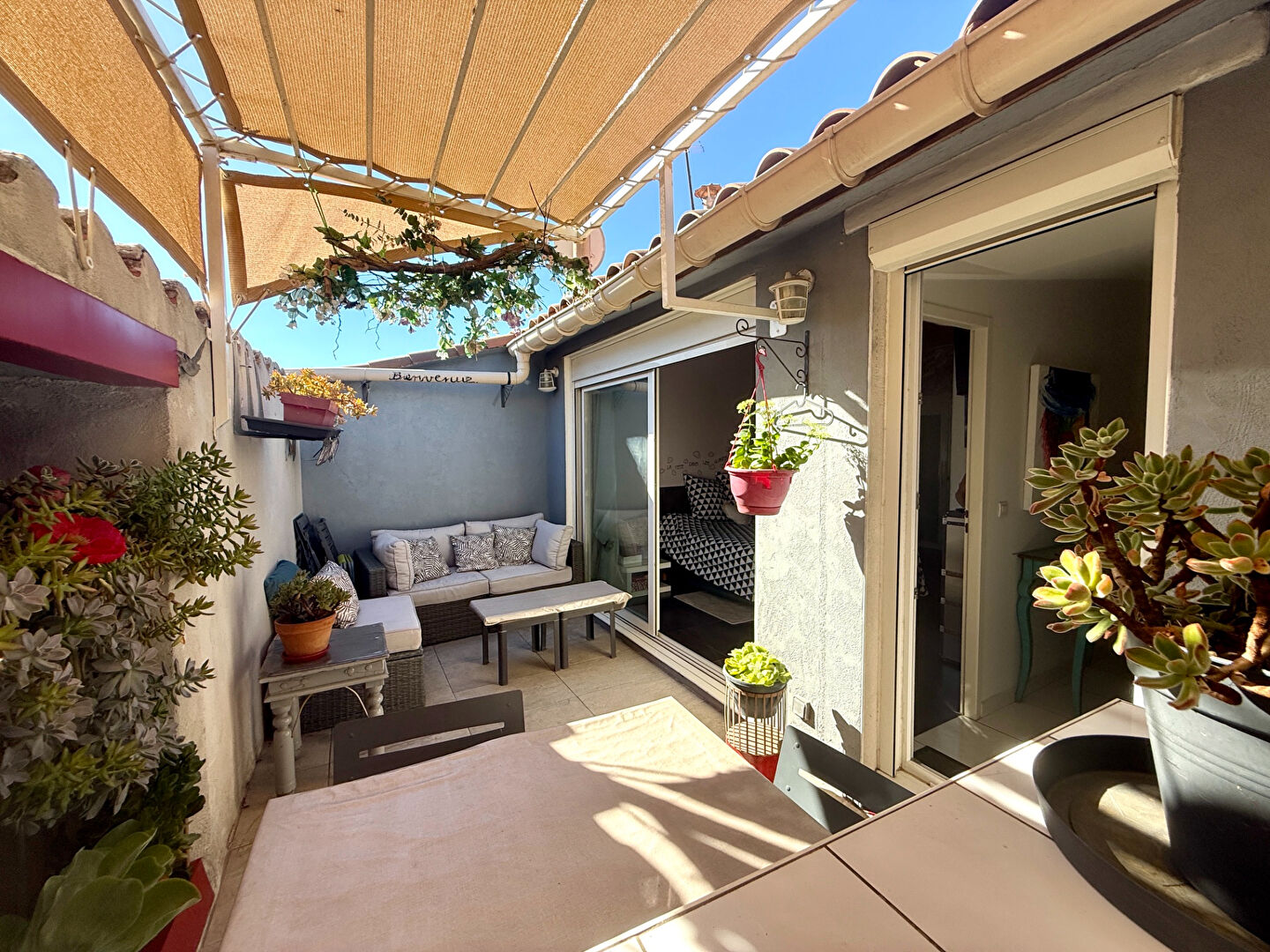 Maison de village MEZE (34140) 3 pi&egrave;ces 90.00 m&sup2;