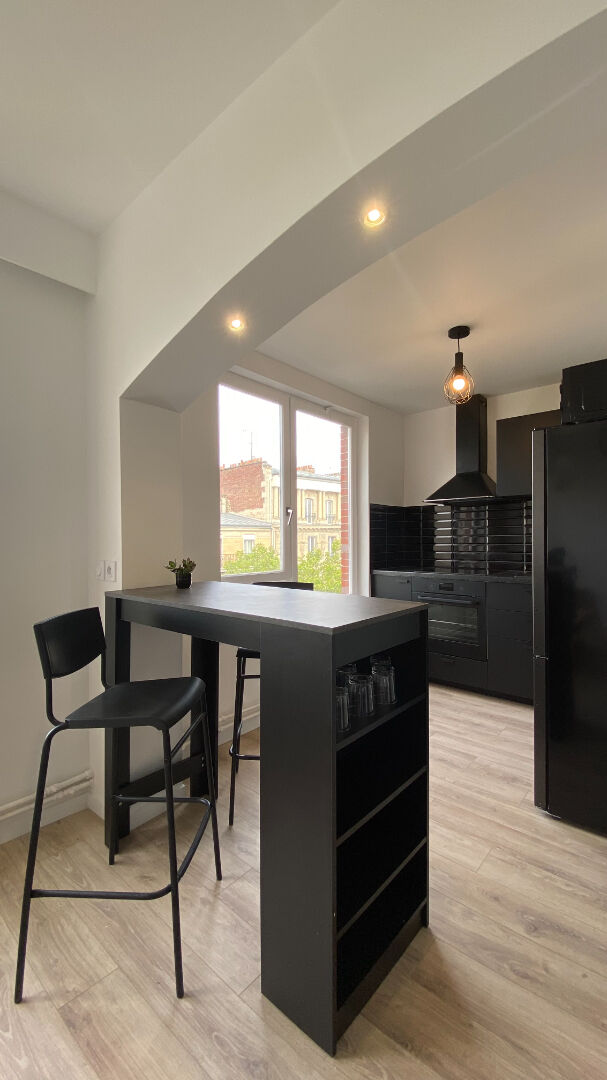 Appartement CLICHY (92110) 2 pièces 35.00 m²