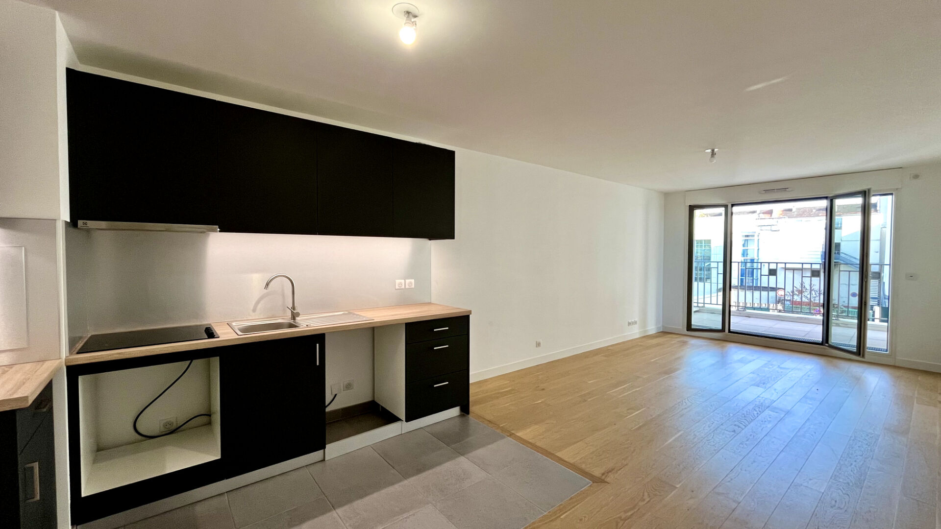 Appartement CLICHY (92110) 4 pièces 83.36 m²