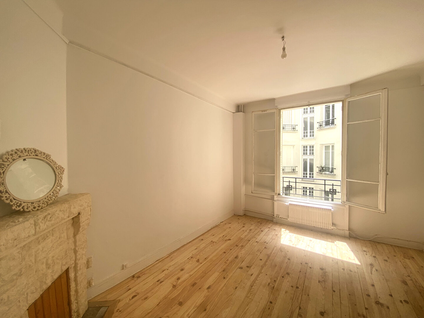 Appartement PARIS (75015) 1 pièce 19.70 m²