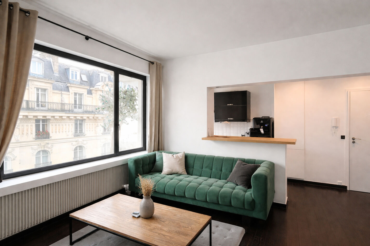Appartement PARIS (75016) 2 pi&egrave;ces 61.00 m&sup2;