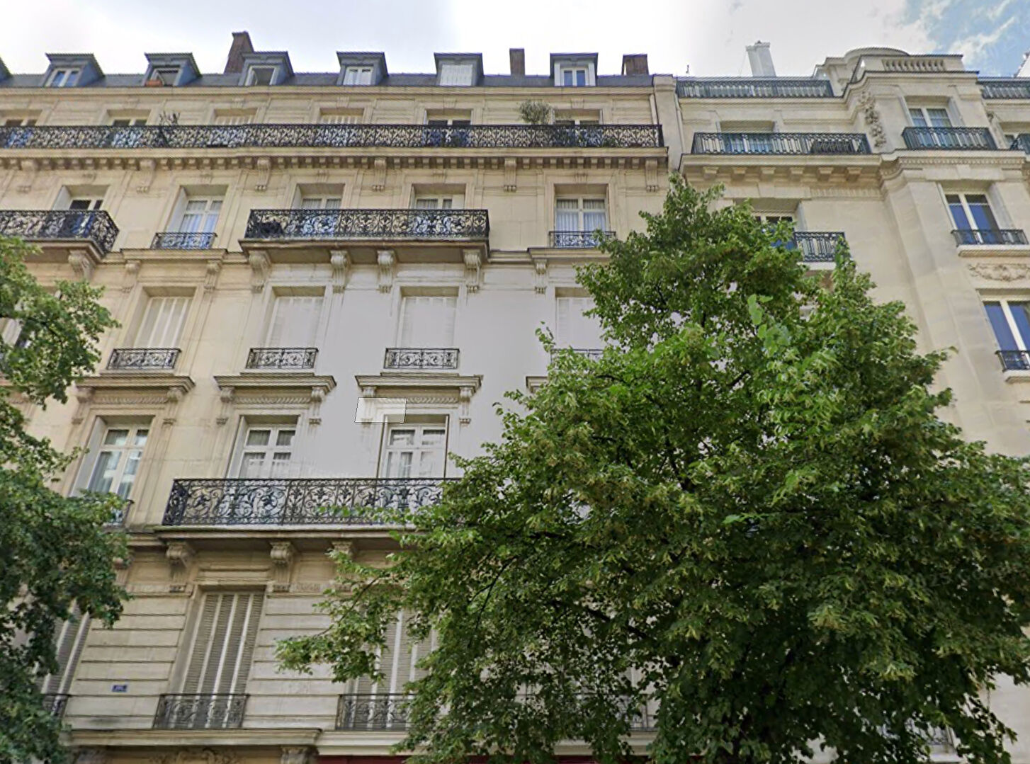 Appartement PARIS (75116) 5 pi&egrave;ces 128.00 m&sup2;