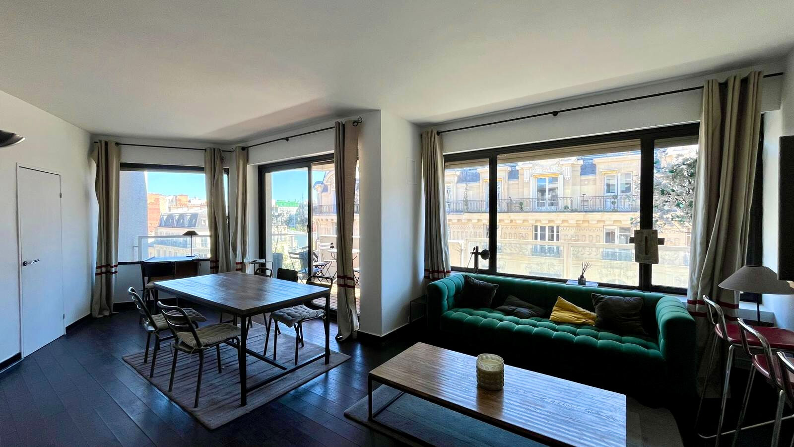 Appartement PARIS (75016) 2 pi&egrave;ces 61.00 m&sup2;