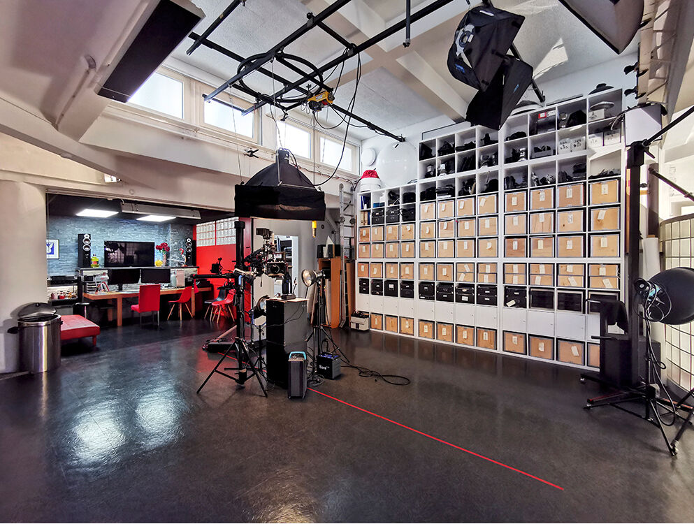 Loft PARIS (75016) 3 pi&egrave;ces 153.12 m&sup2;