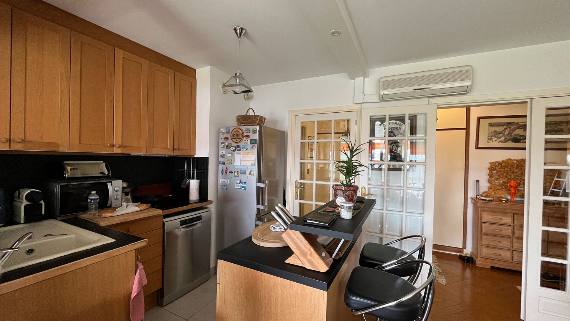 Appartement PARIS (75016) 2 pi&egrave;ces 66.00 m&sup2;