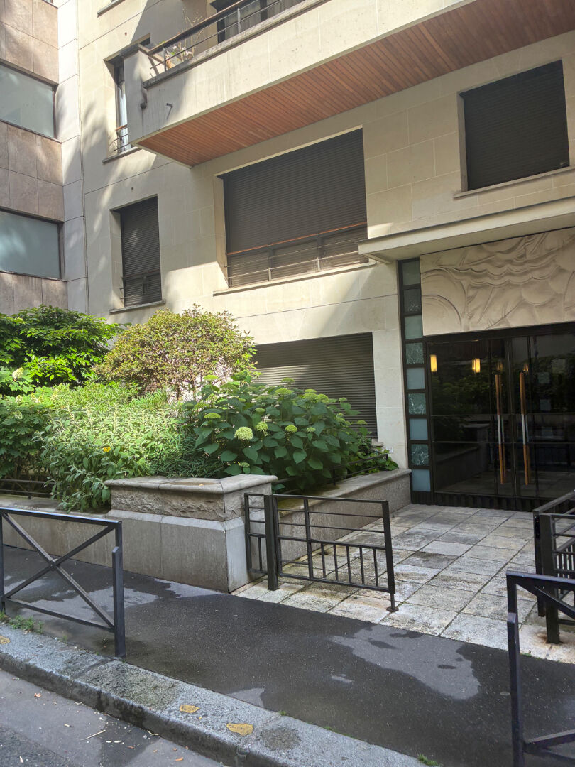 Appartement PARIS (75016) 1 pi&egrave;ce 24.13 m&sup2;