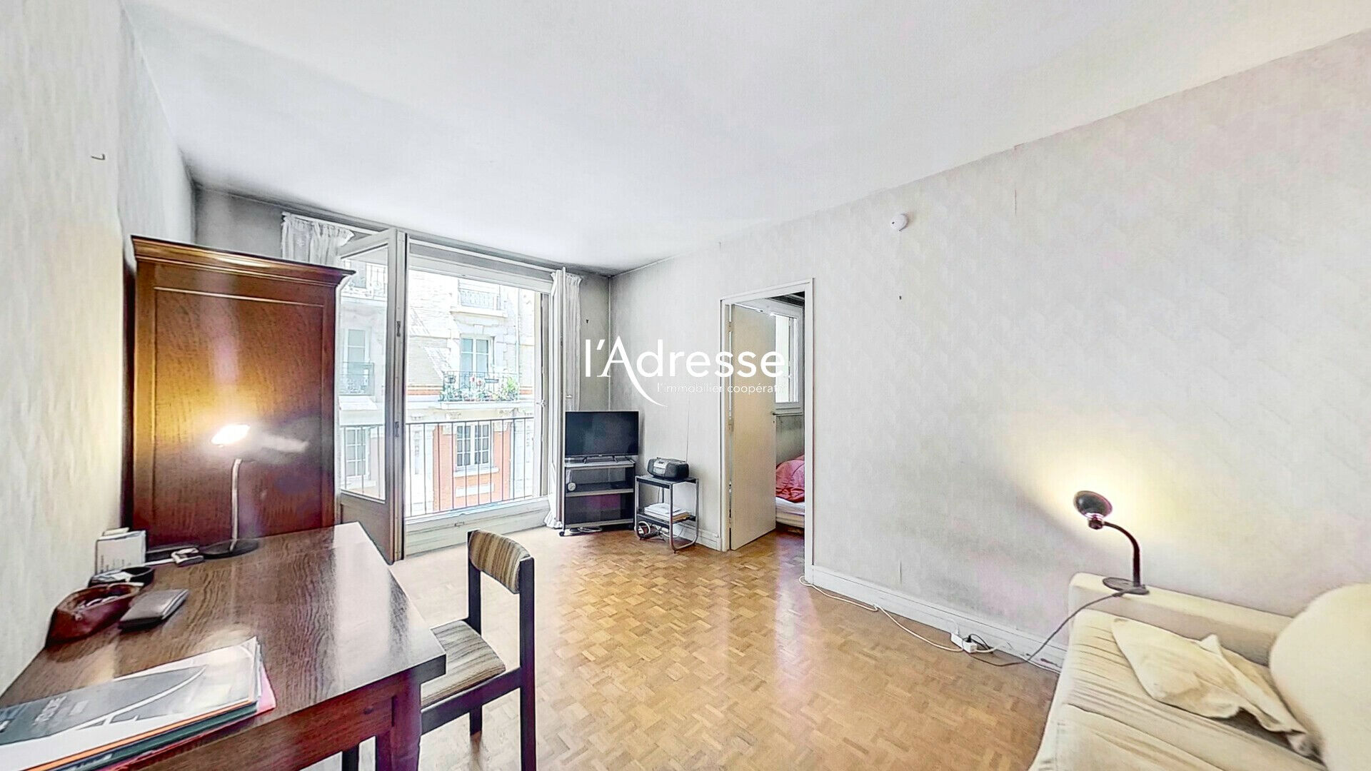 Appartement PARIS (75015) 2 pièces 42.00 m²