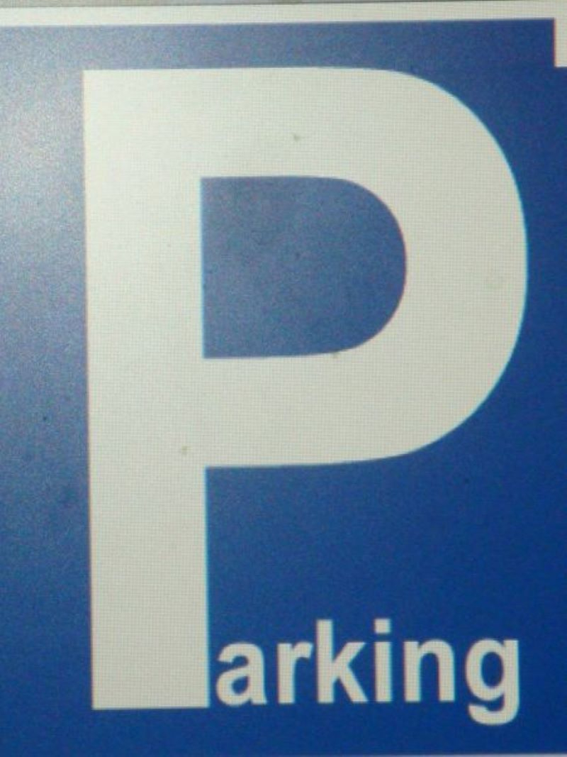 Parking / box ISSY LES MOULINEAUX (92130) 13.00 m&sup2;