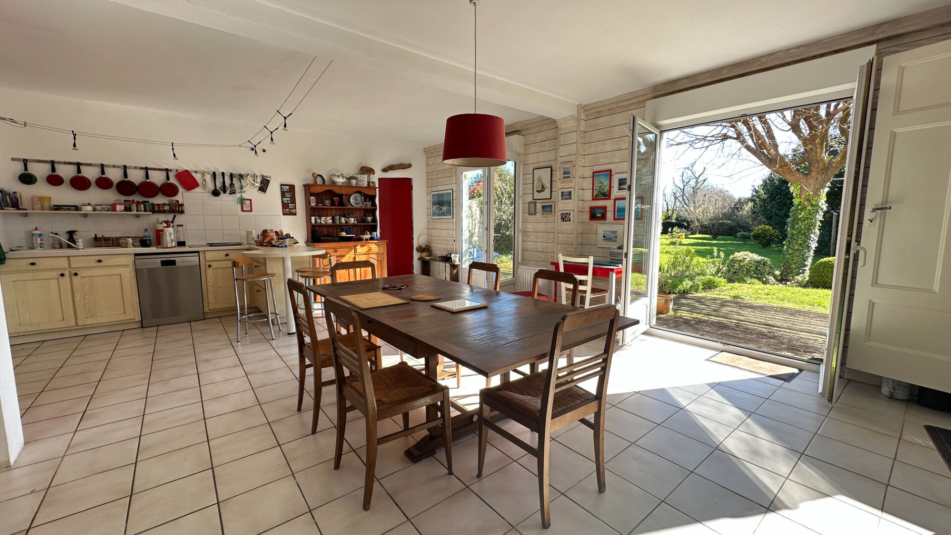 Maison FOUESNANT (29170) 7 pi&egrave;ces 165.00 m&sup2;