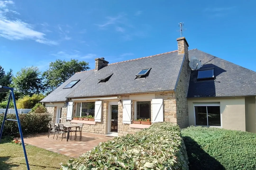 Maison FOUESNANT (29170) 7 pièces 214.61 m²