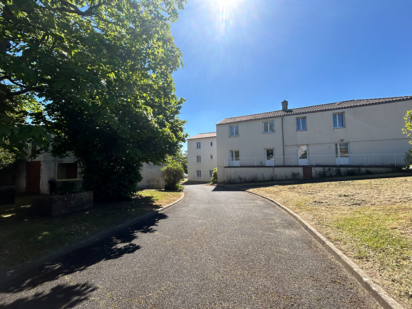 Immeuble CHAILLE LES MARAIS (85450) 35 pièces 1153.00 m²
