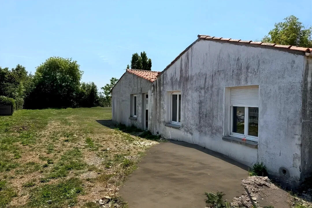 Maison CHAMPAGNE LES MARAIS (85450) 2 pièces 89.00 m²