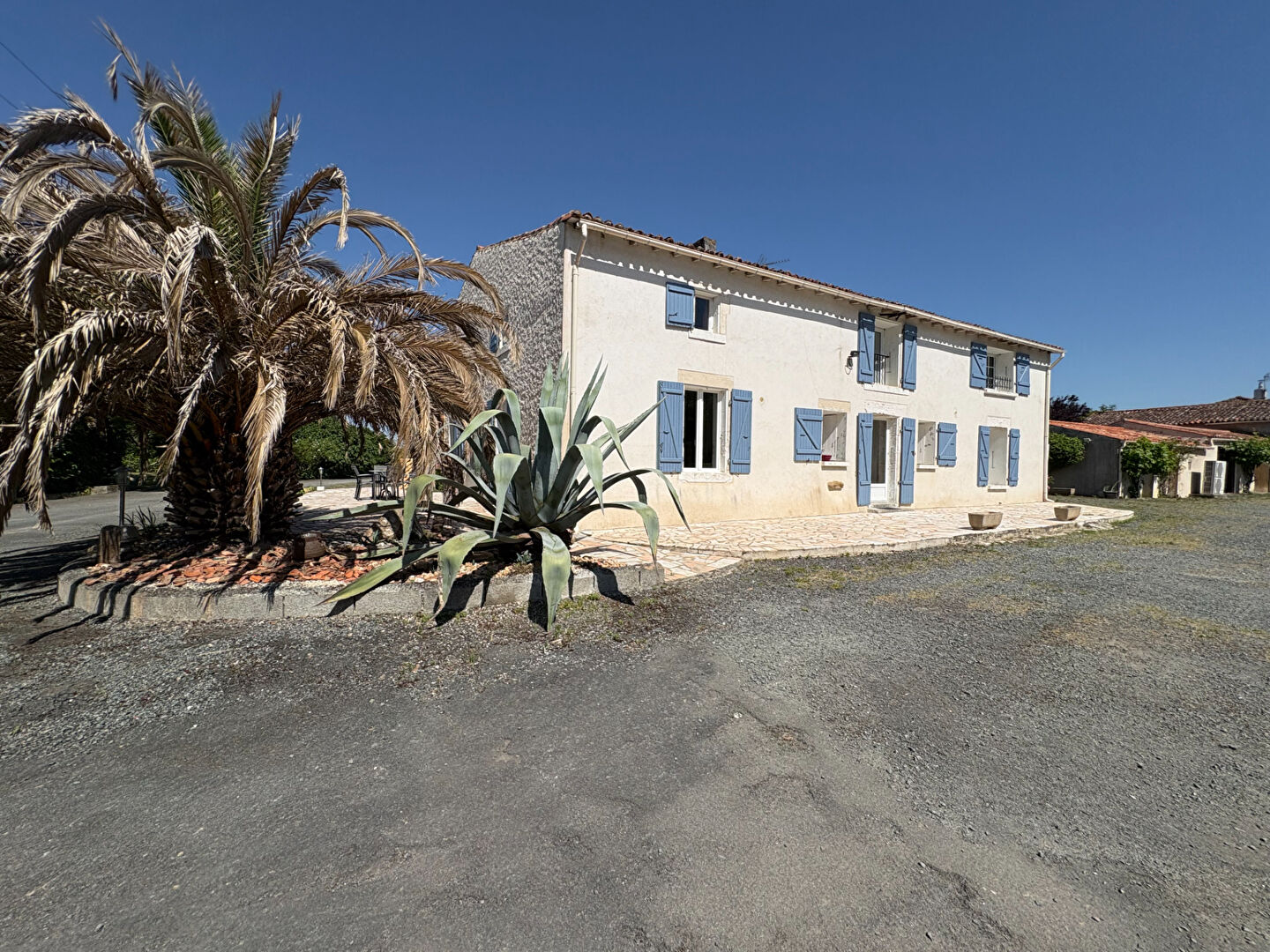 Maison LES VELLUIRE SUR VENDEE (85770) 12 pi&egrave;ces 290.00 m&sup2;