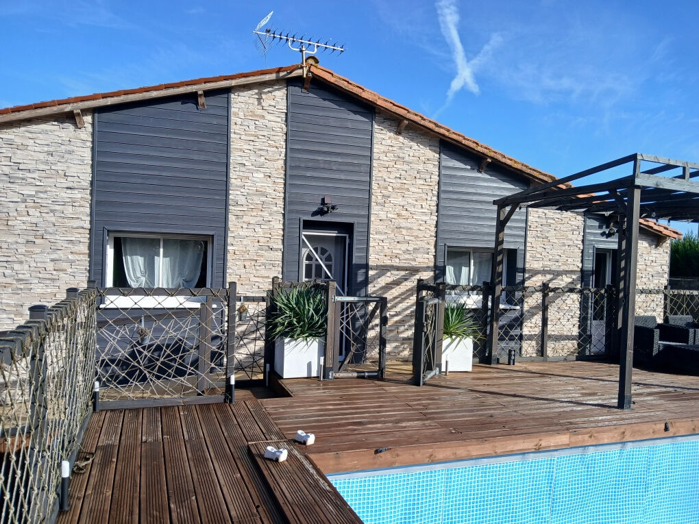 Maison MOUZEUIL SAINT MARTIN (85370) 5 pièces 130.00 m²