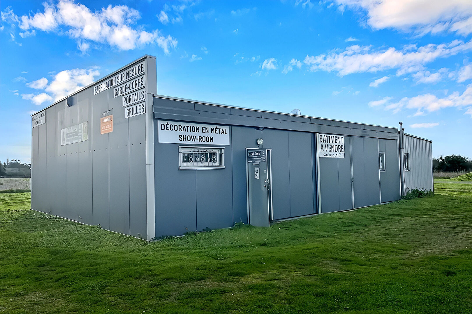 Local d'activité MOREILLES (85450) 1859.00 m²