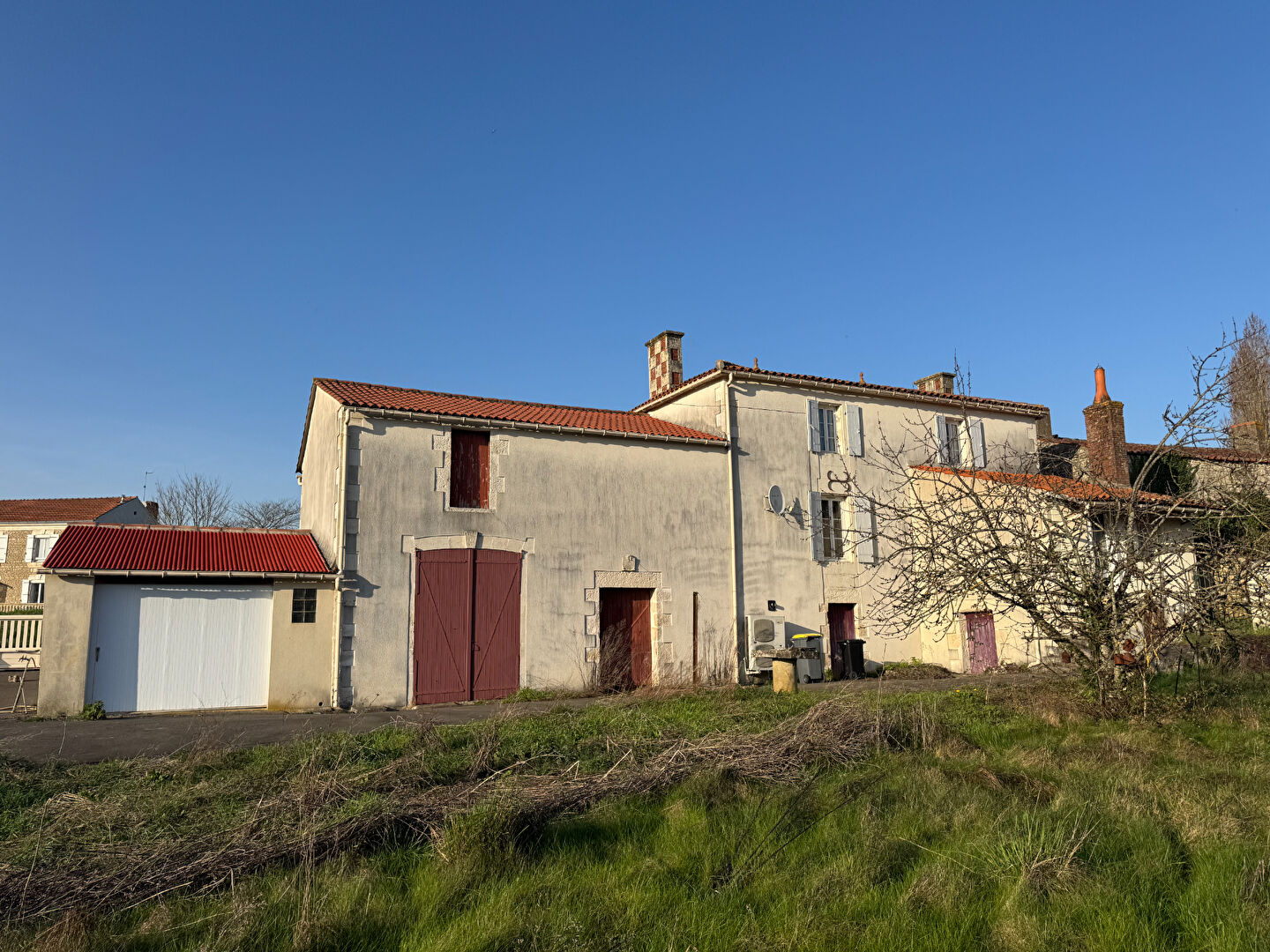 Maison MOUZEUIL SAINT MARTIN (85370) 11 pi&egrave;ces 110.00 m&sup2;