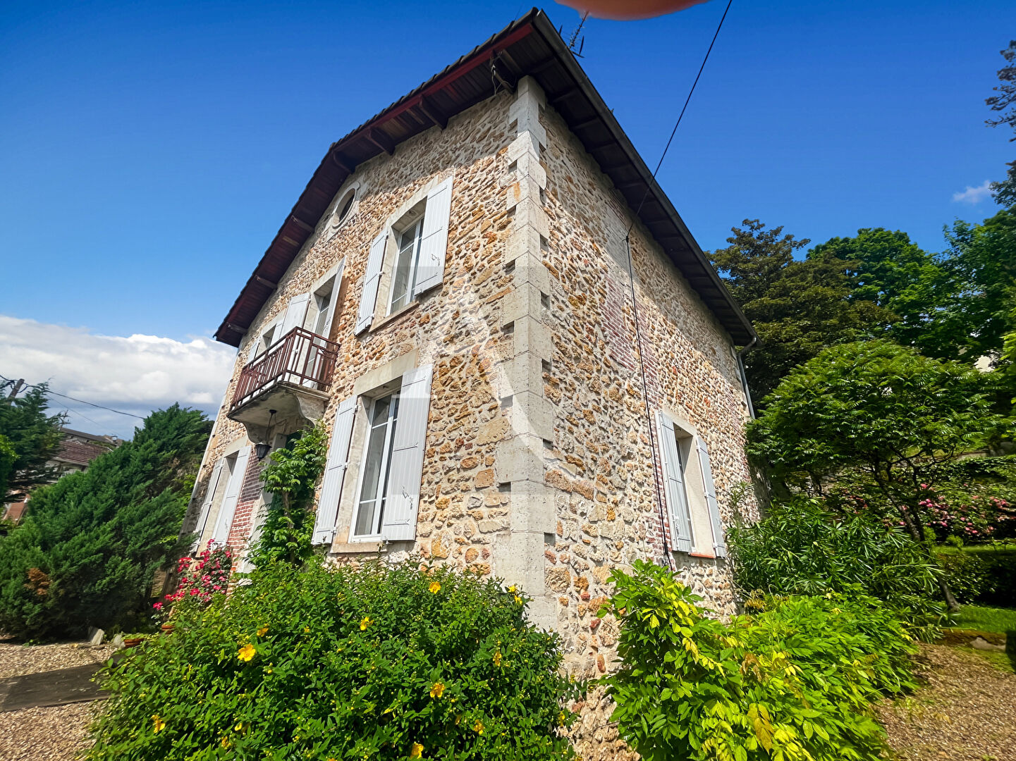 Maison FUMEL (47500) 8 pièces 200.00 m²