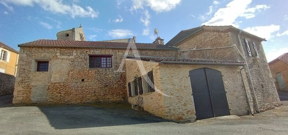 Maison CASSAGNES (46700) 6 pièces 135.00 m²