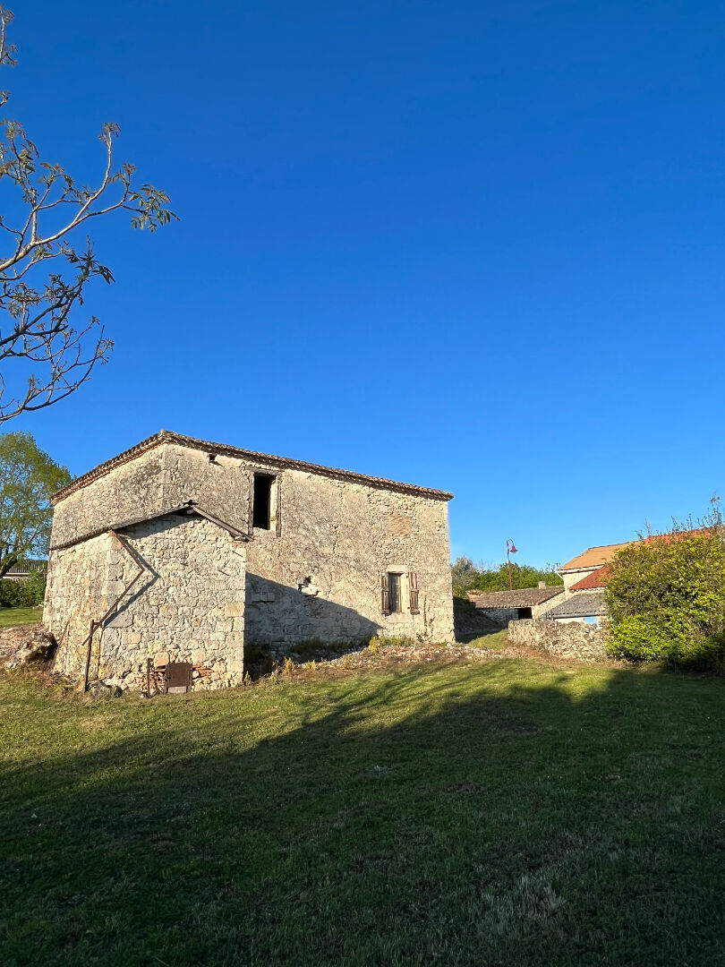 Maison ROQUECOR (82150) 2 pièces 146.00 m²